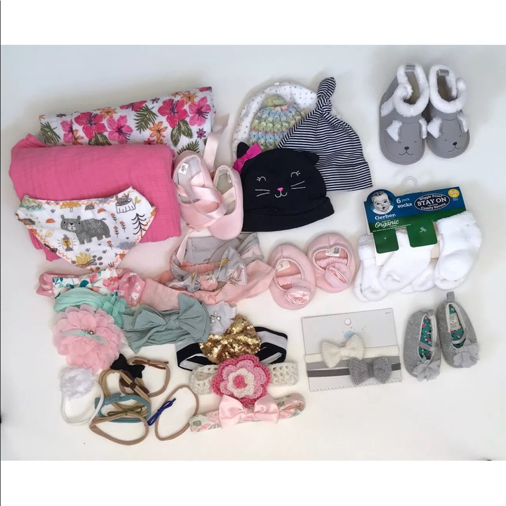 LOT Accessories Newborn Girl